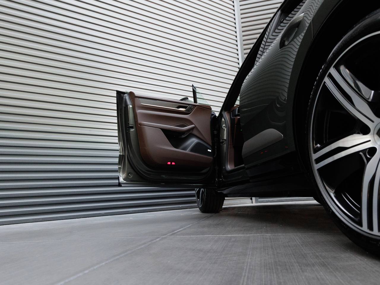 2026 Porsche Macan Macan Turbo Electric