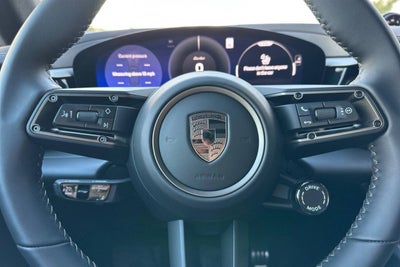 2026 Porsche Macan Macan Turbo Electric