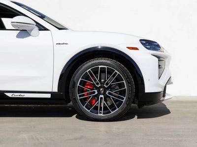 2026 Porsche Cayenne Cayenne Turbo Electric