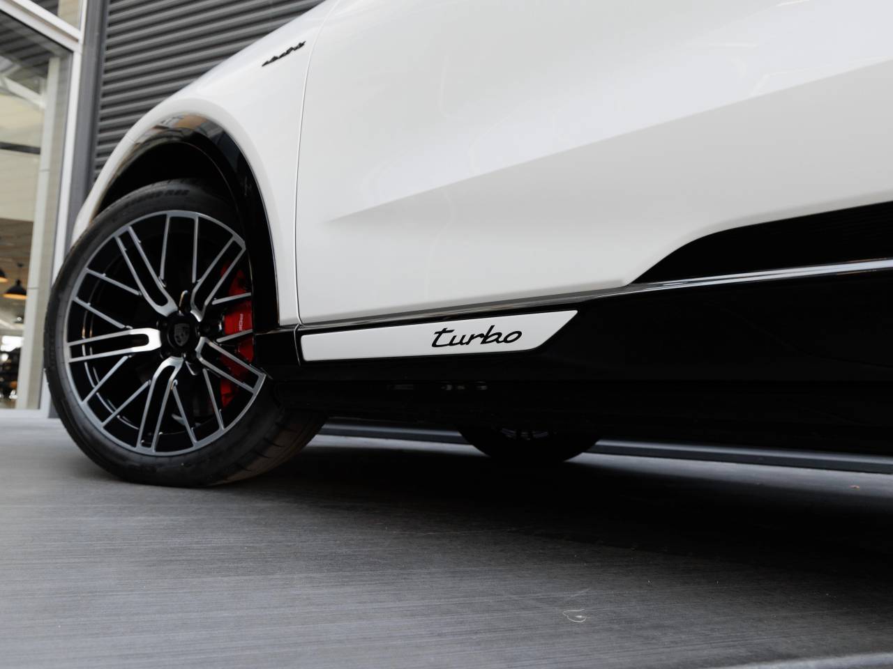 2026 Porsche Cayenne Cayenne Turbo Electric