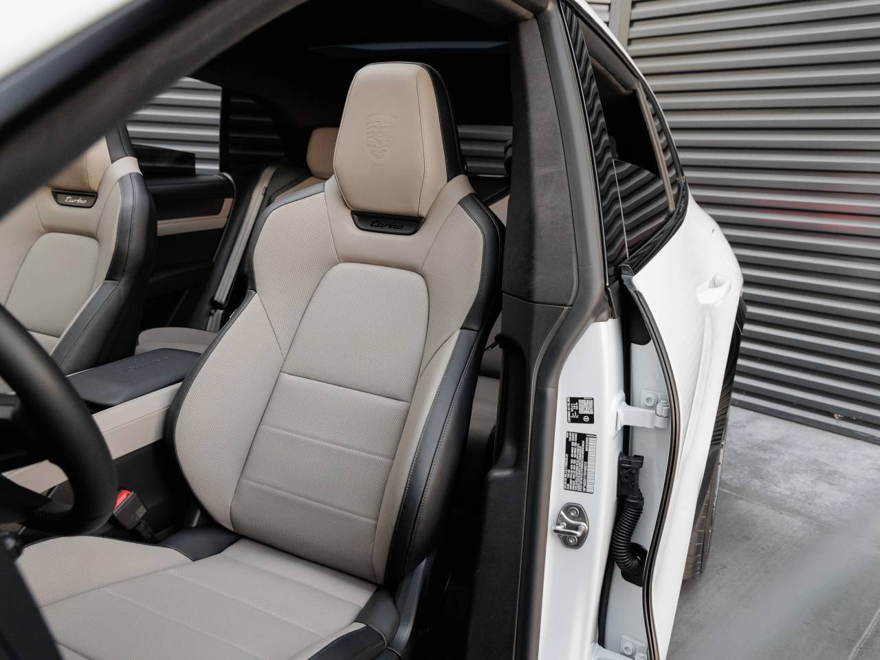2026 Porsche Cayenne Cayenne Turbo Electric