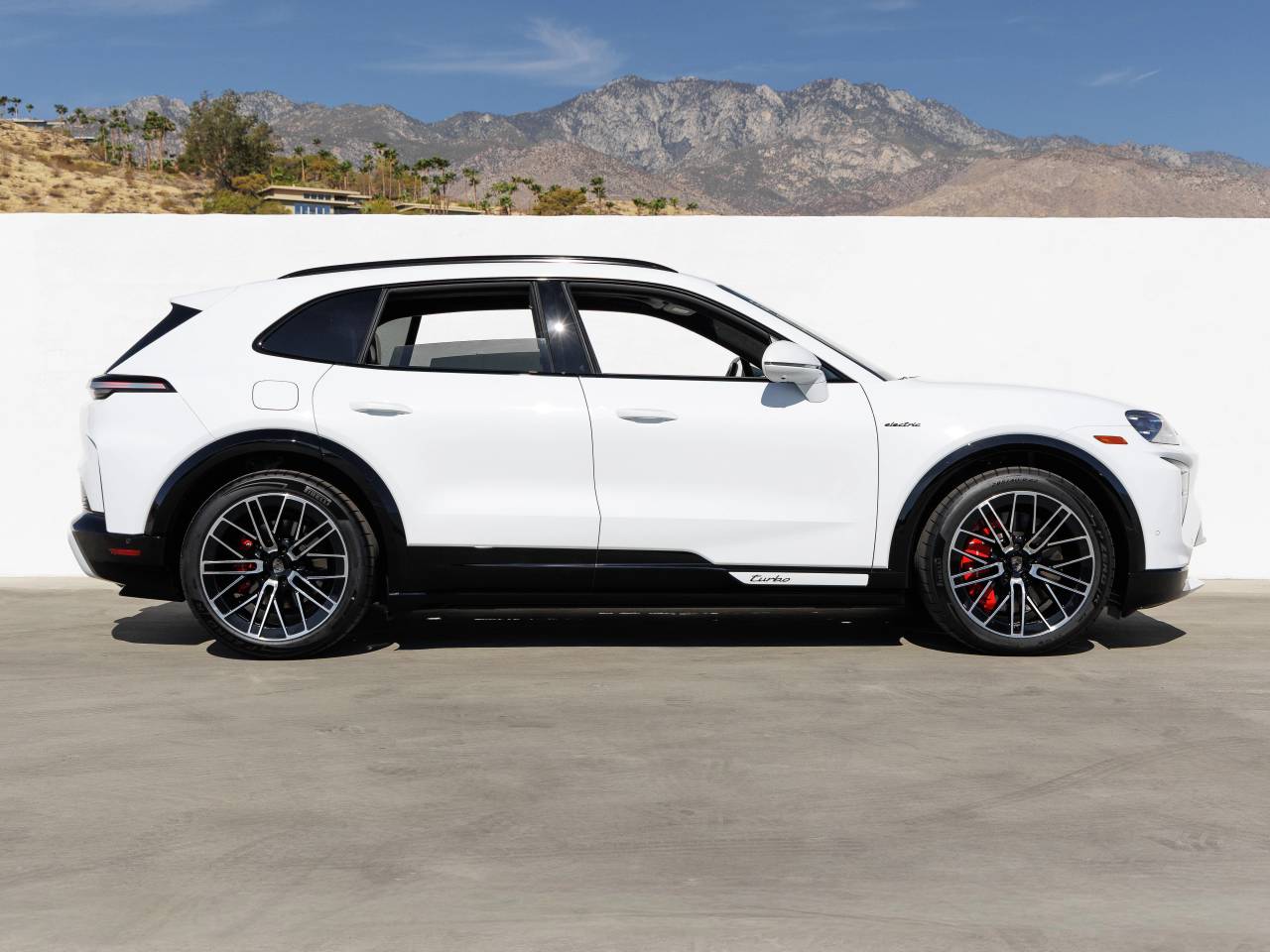 2026 Porsche Cayenne Cayenne Turbo Electric