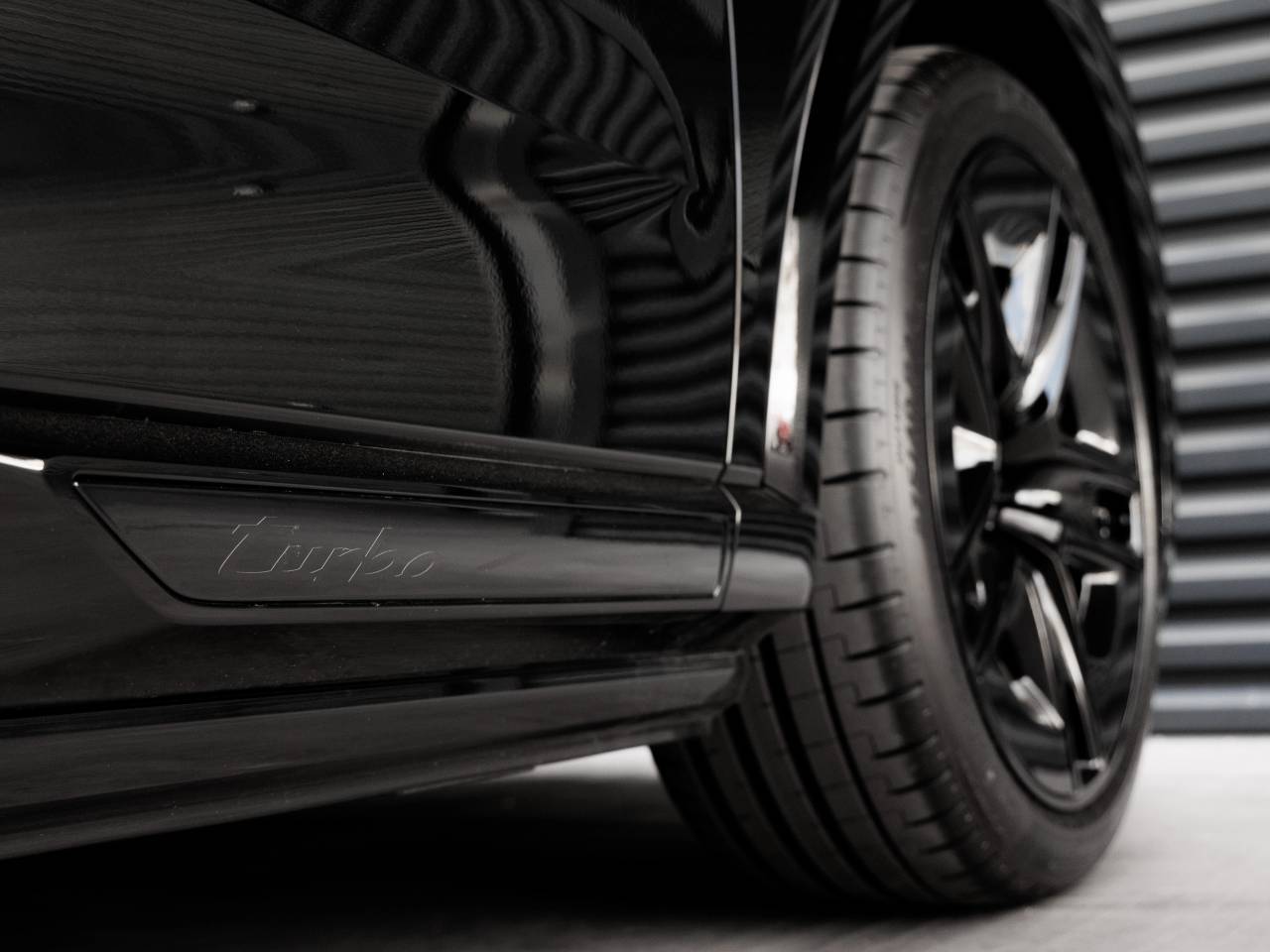2026 Porsche Cayenne Cayenne Turbo Electric
