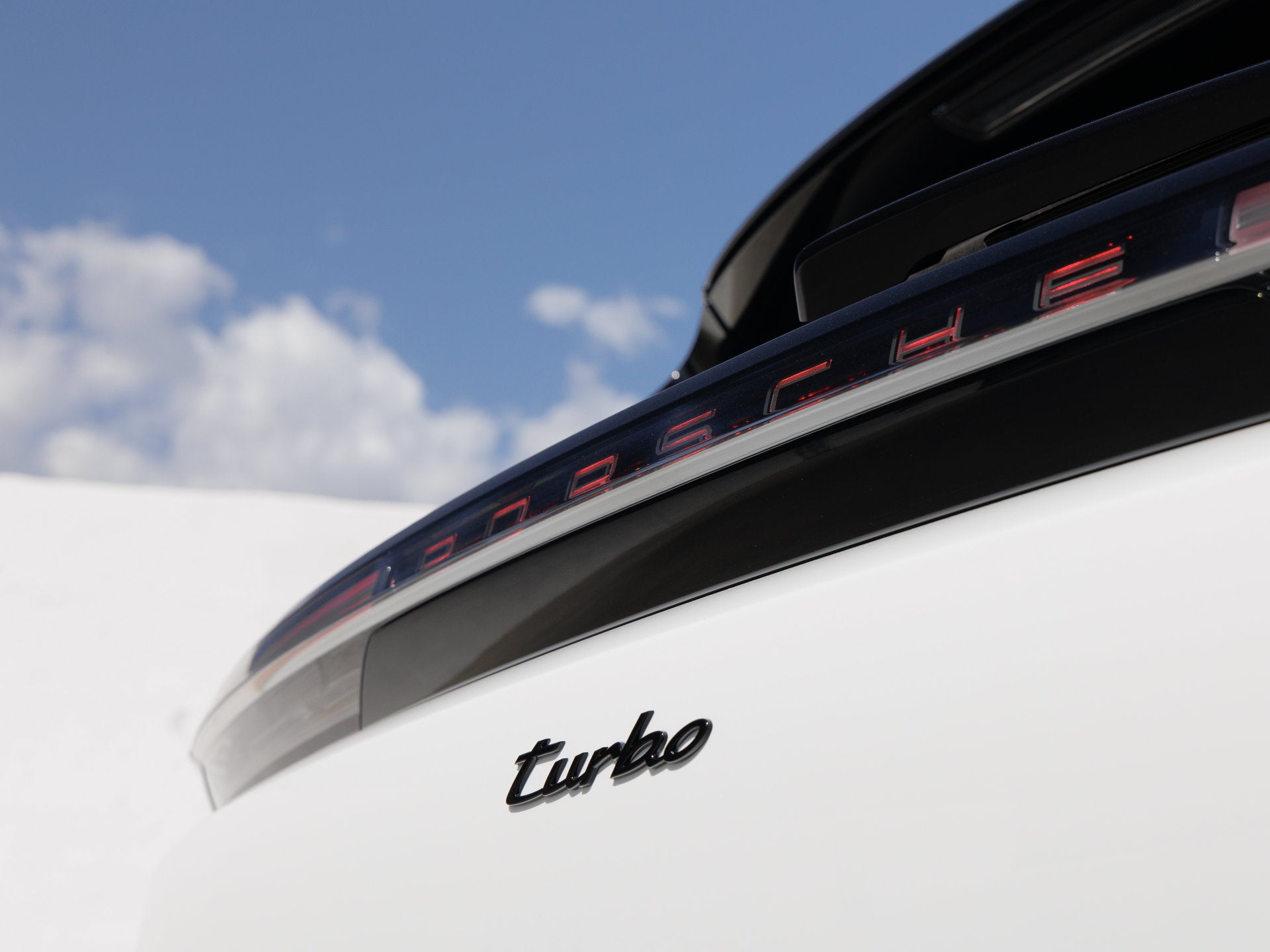 2026 Porsche Cayenne Cayenne Turbo Electric