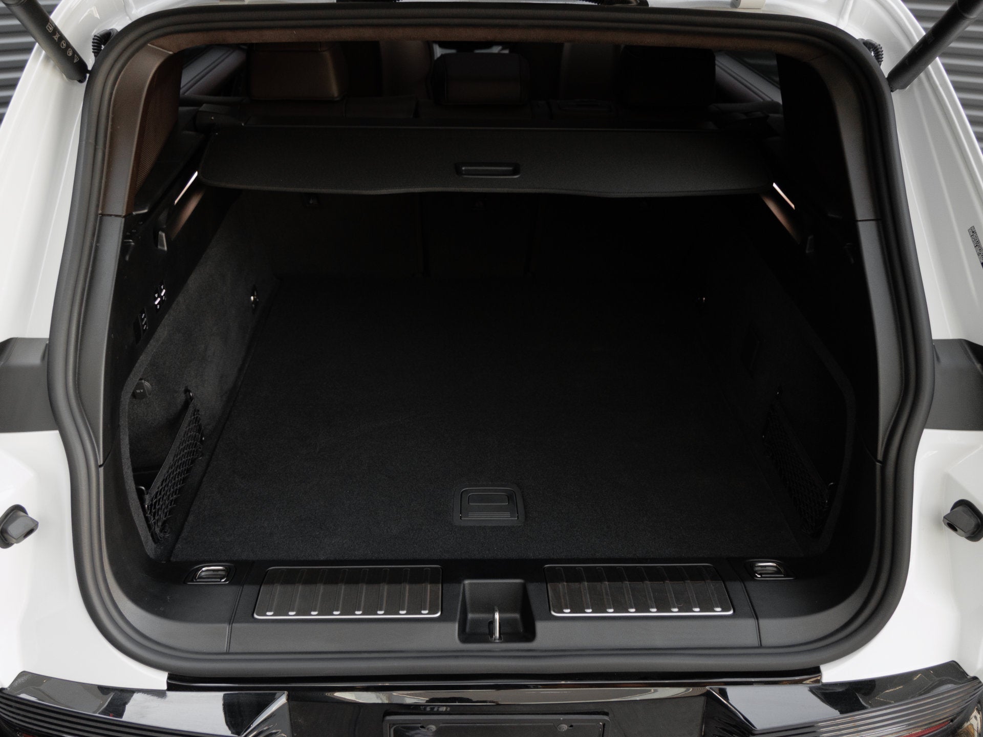 2026 Porsche Cayenne Cayenne Turbo Electric