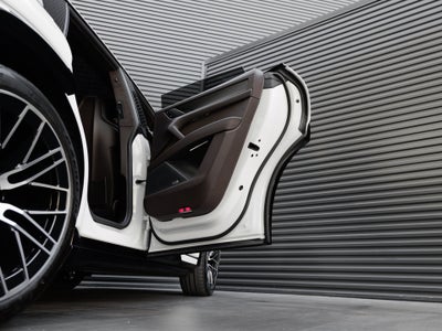 2026 Porsche Cayenne Cayenne Turbo Electric
