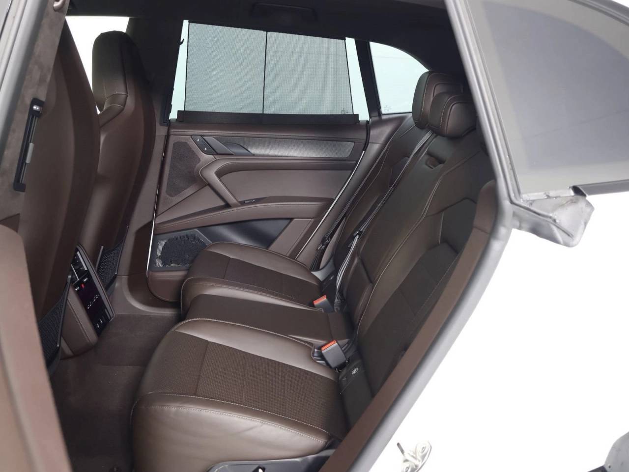 2026 Porsche Cayenne Cayenne Turbo Electric