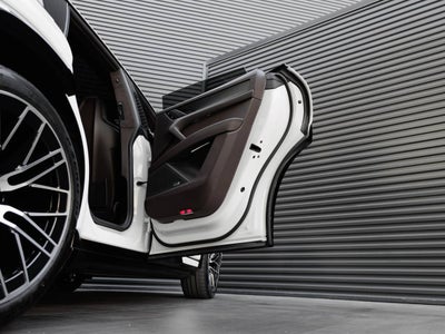 2026 Porsche Cayenne Cayenne Turbo Electric