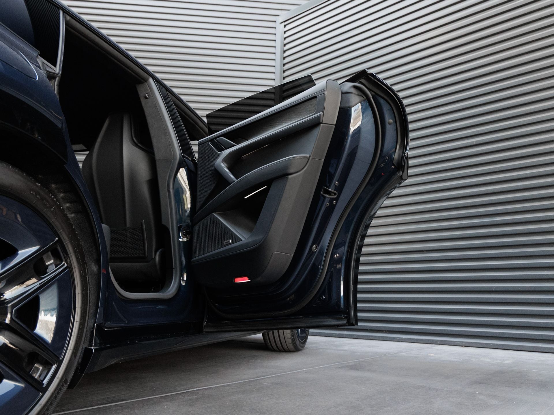2026 Porsche Cayenne Cayenne Turbo Electric