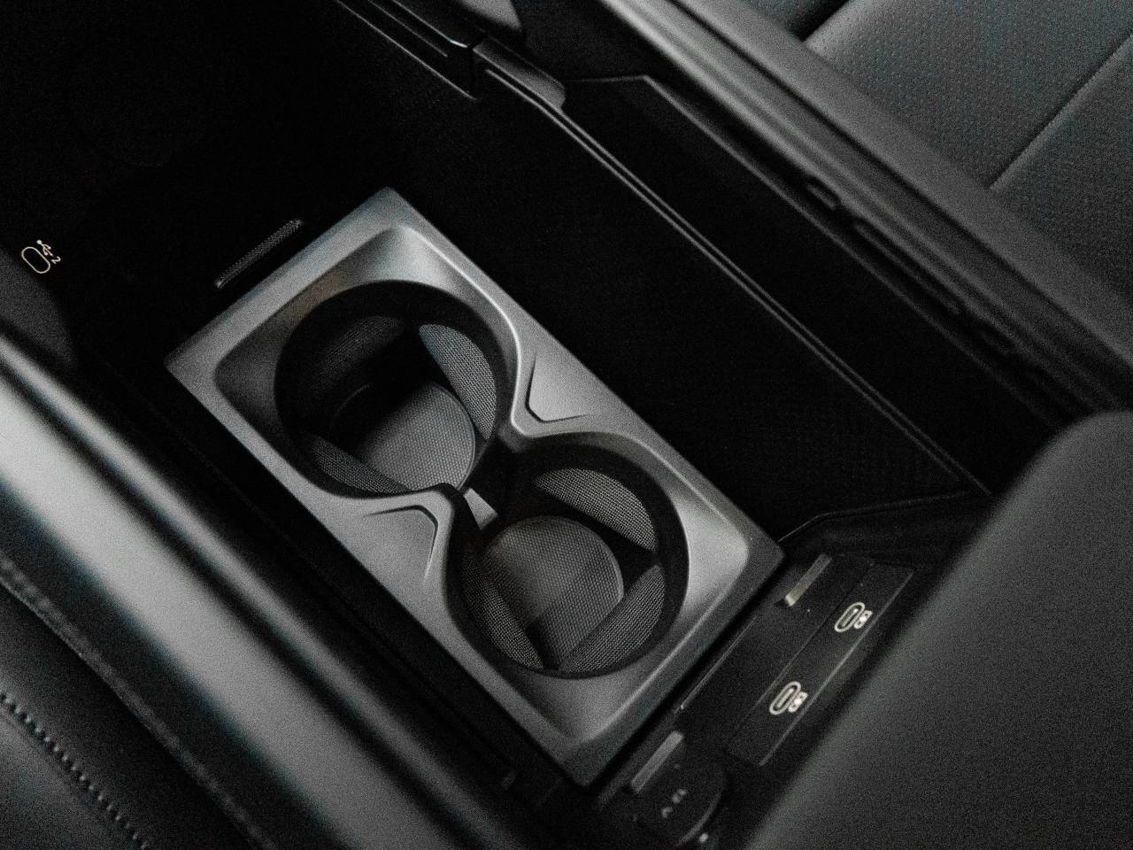 2026 Porsche Cayenne Cayenne Turbo Electric
