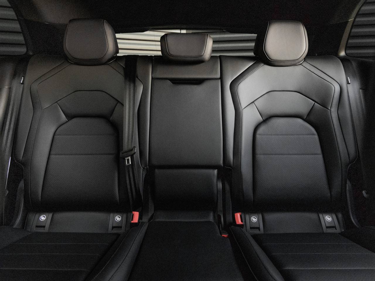 2026 Porsche Cayenne Cayenne Turbo Electric
