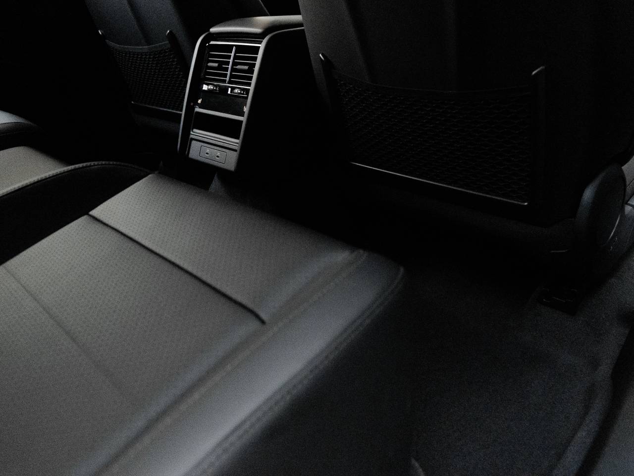 2026 Porsche Cayenne Cayenne Turbo Electric