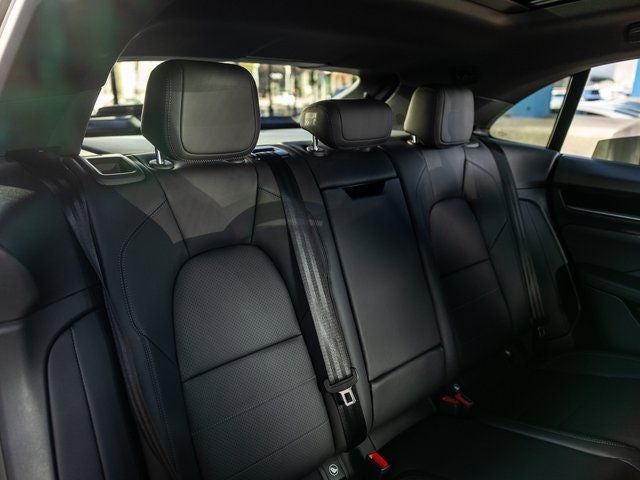 2025 Porsche Macan Electric Base