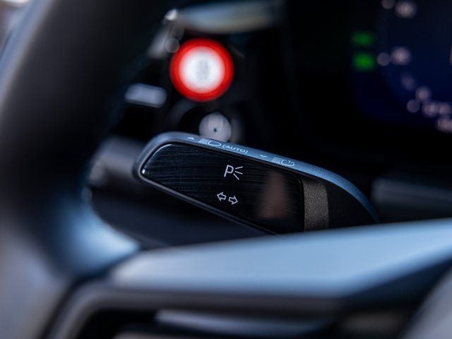 2025 Porsche Macan Electric Base