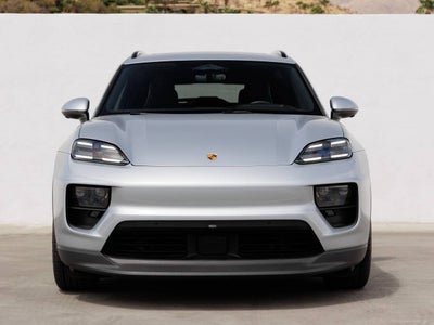 2025 Porsche Macan Macan Electric