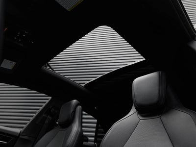 2025 Porsche Macan Macan Electric