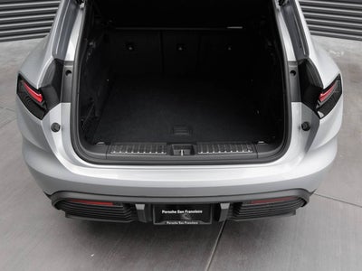 2025 Porsche Macan Macan Electric