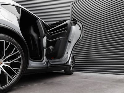 2025 Porsche Macan Macan Electric