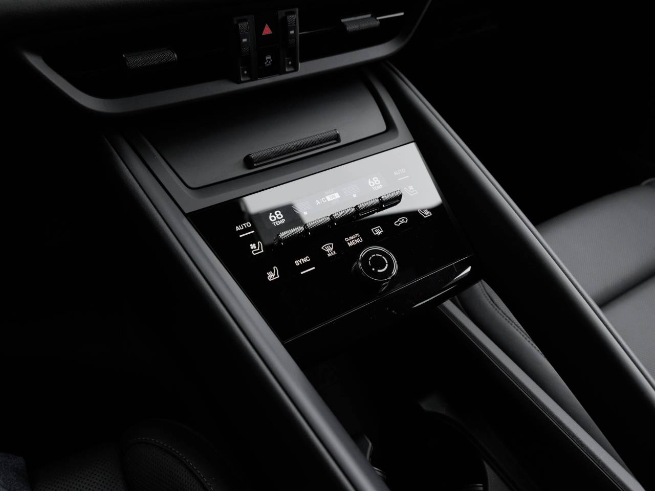 2025 Porsche Macan Macan Electric