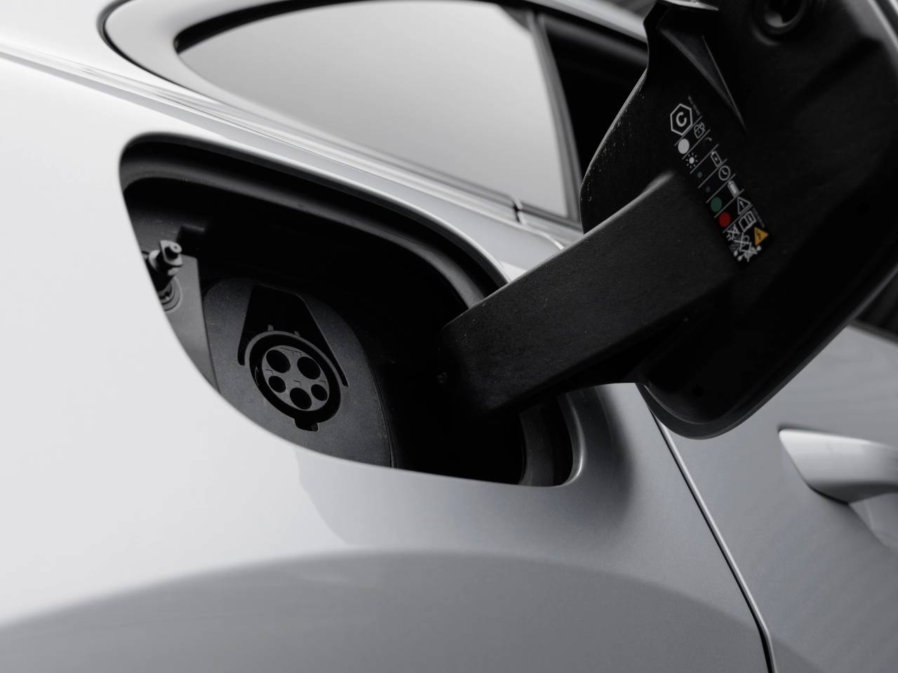 2025 Porsche Macan Macan Electric