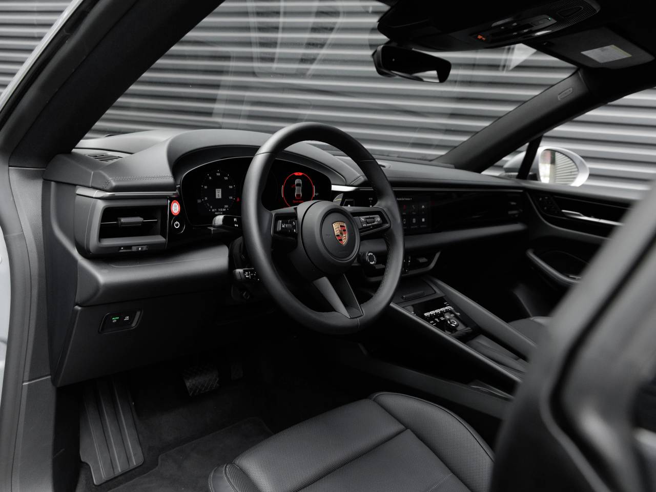 2025 Porsche Macan Macan Electric