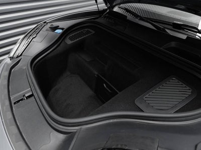 2025 Porsche Macan Macan Electric