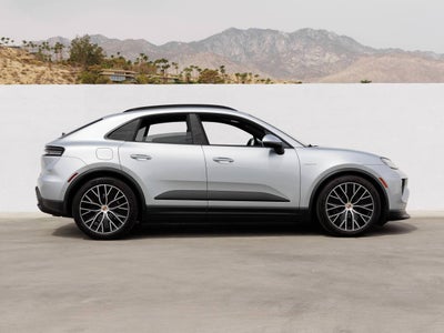 2025 Porsche Macan Macan Electric