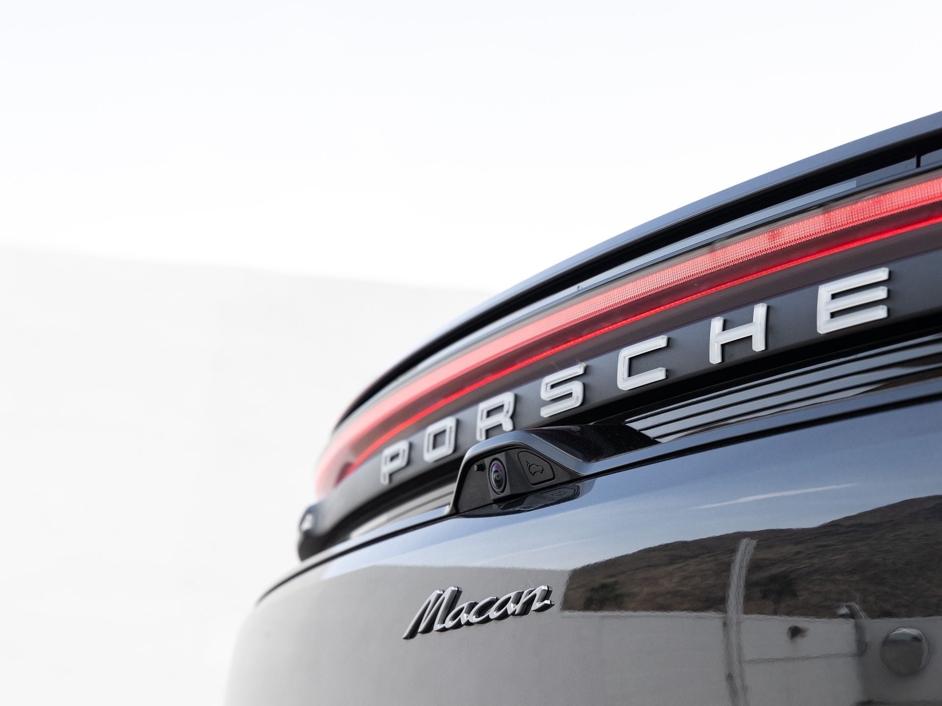 2025 Porsche Macan Macan Electric