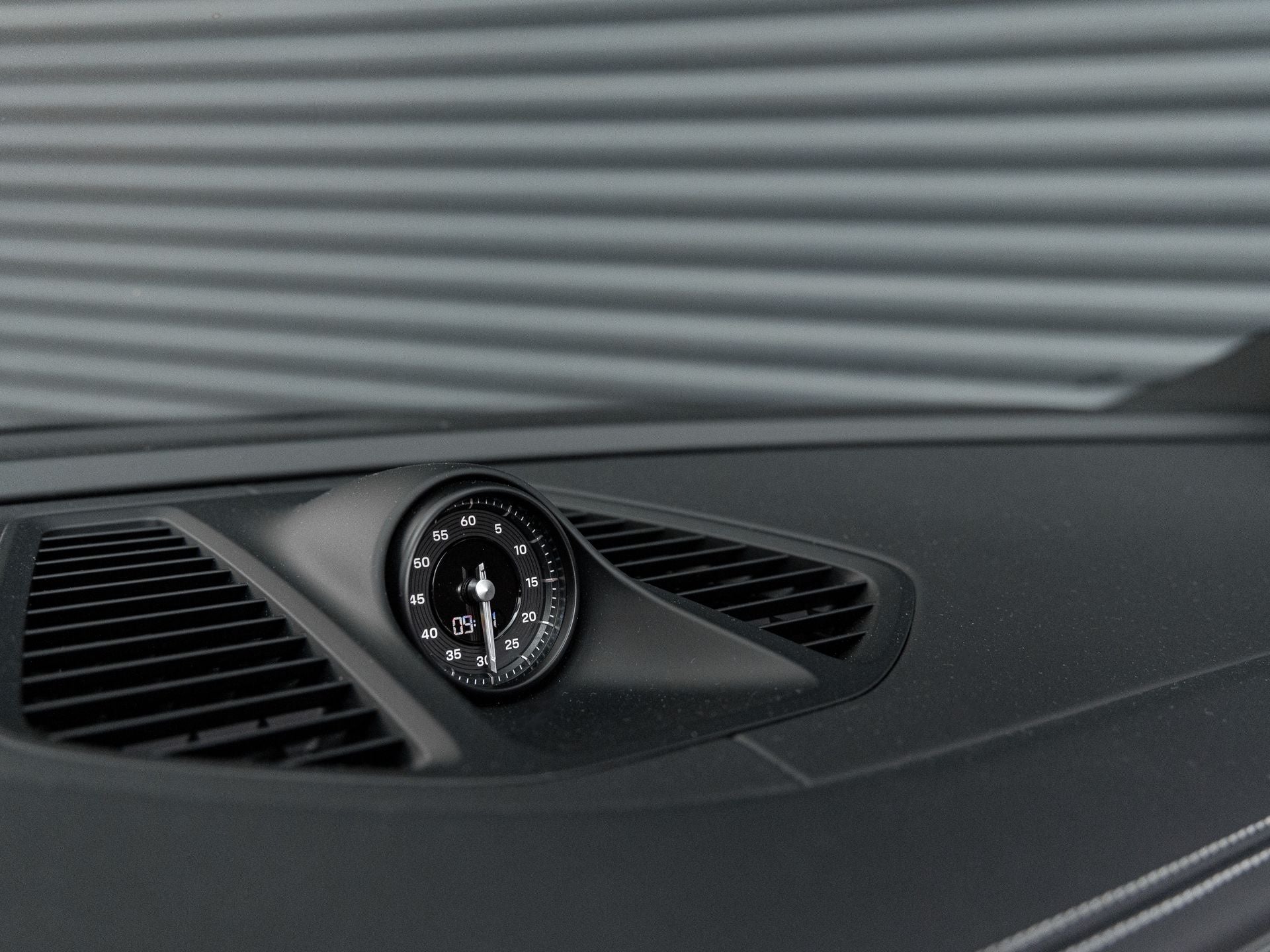 2025 Porsche Macan Macan Electric