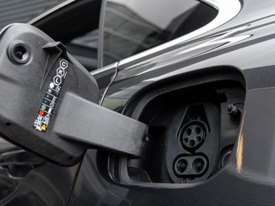 2025 Porsche Macan Macan Electric