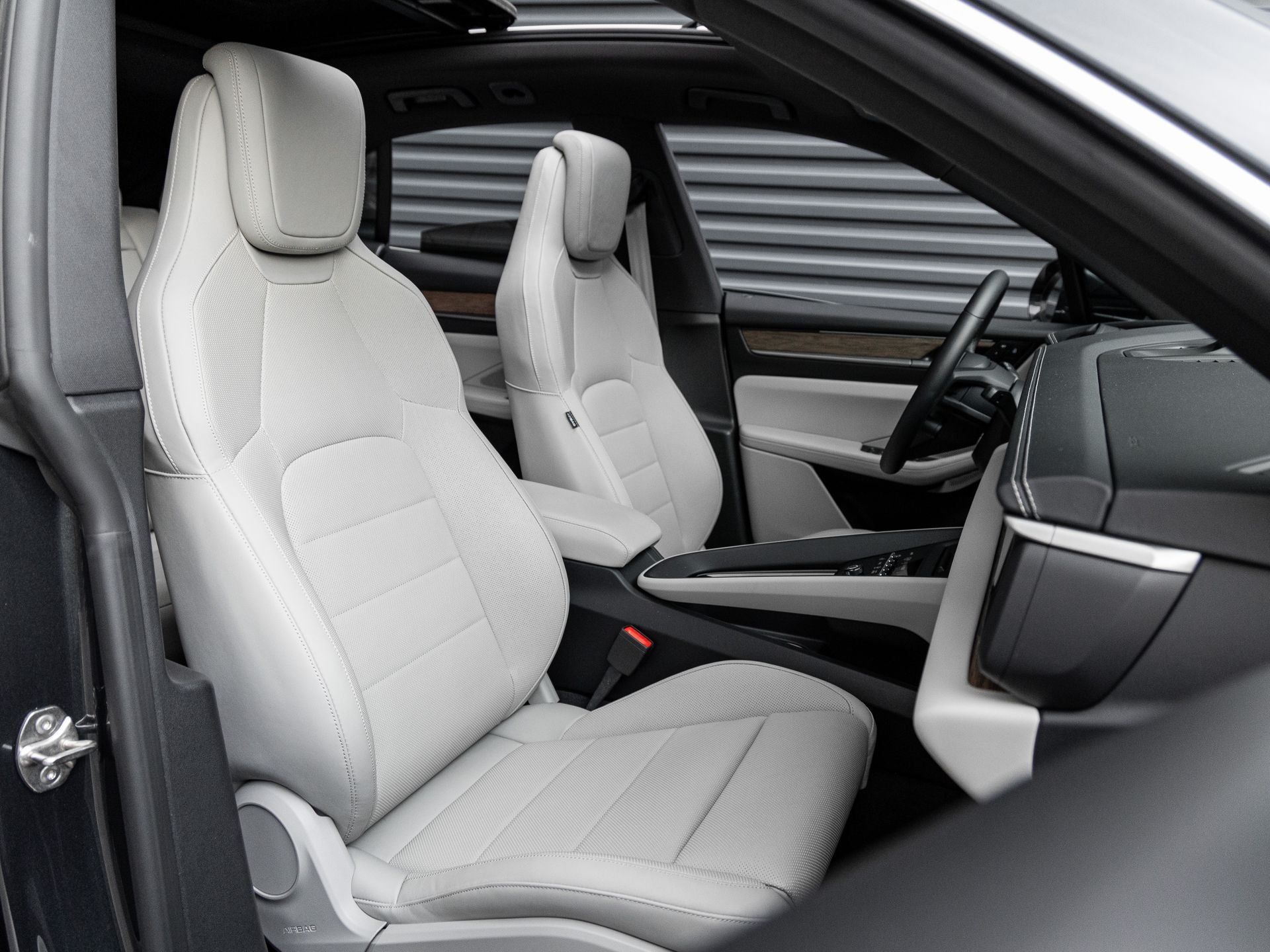 2025 Porsche Macan Macan Electric