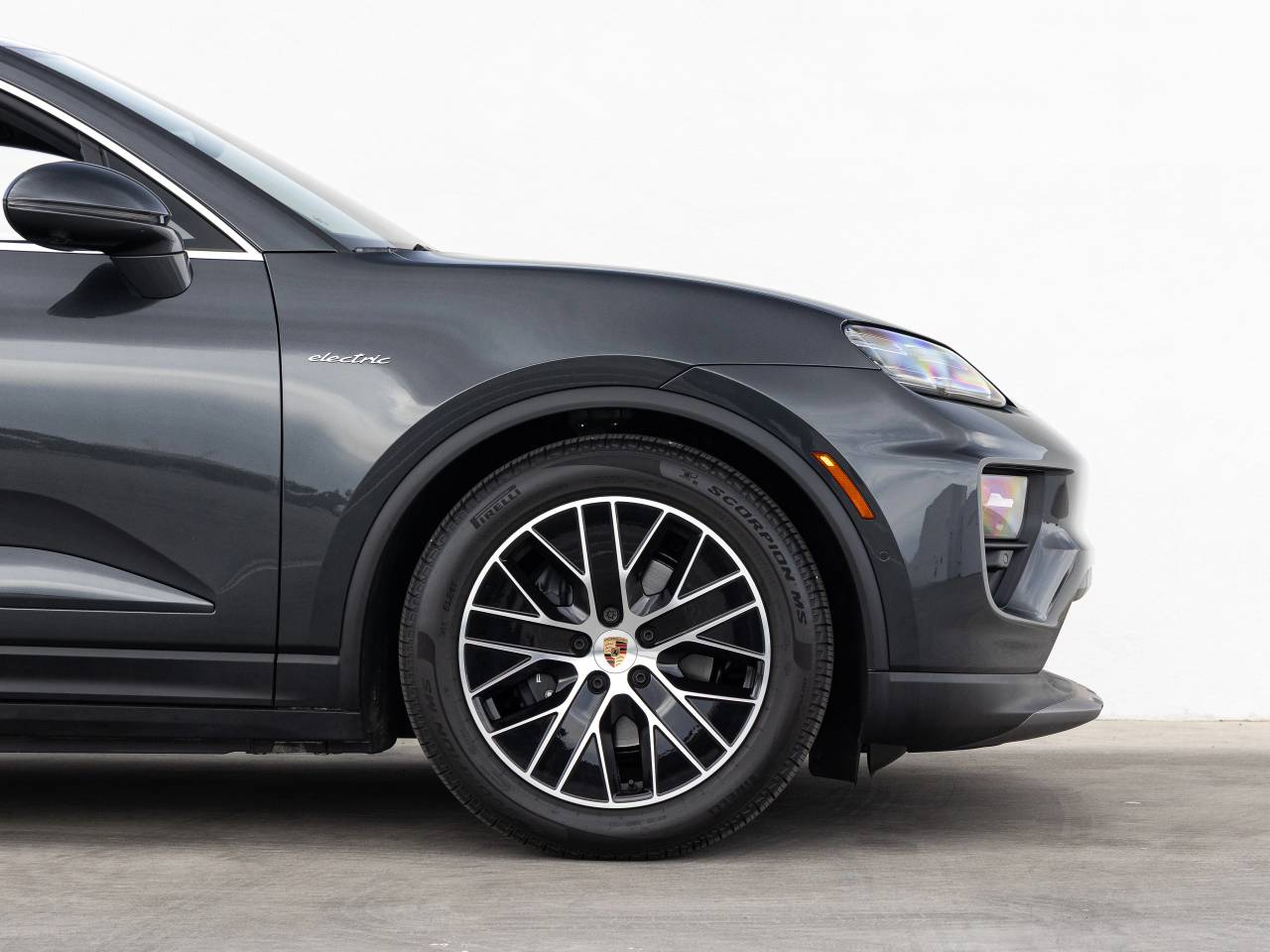 2025 Porsche Macan Macan Electric