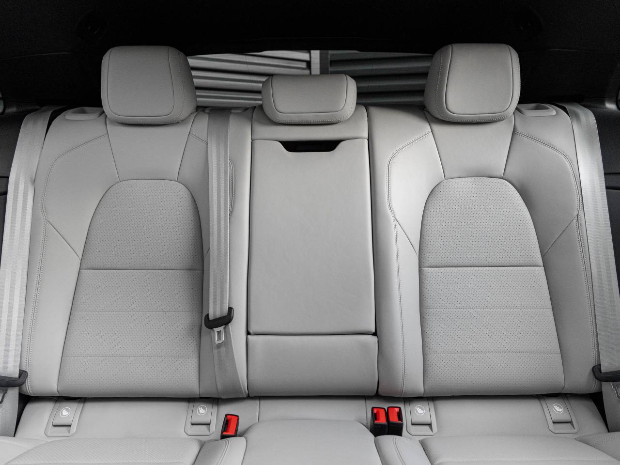 2025 Porsche Macan Macan Electric