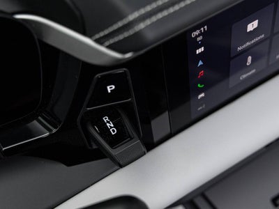 2025 Porsche Macan Macan Electric