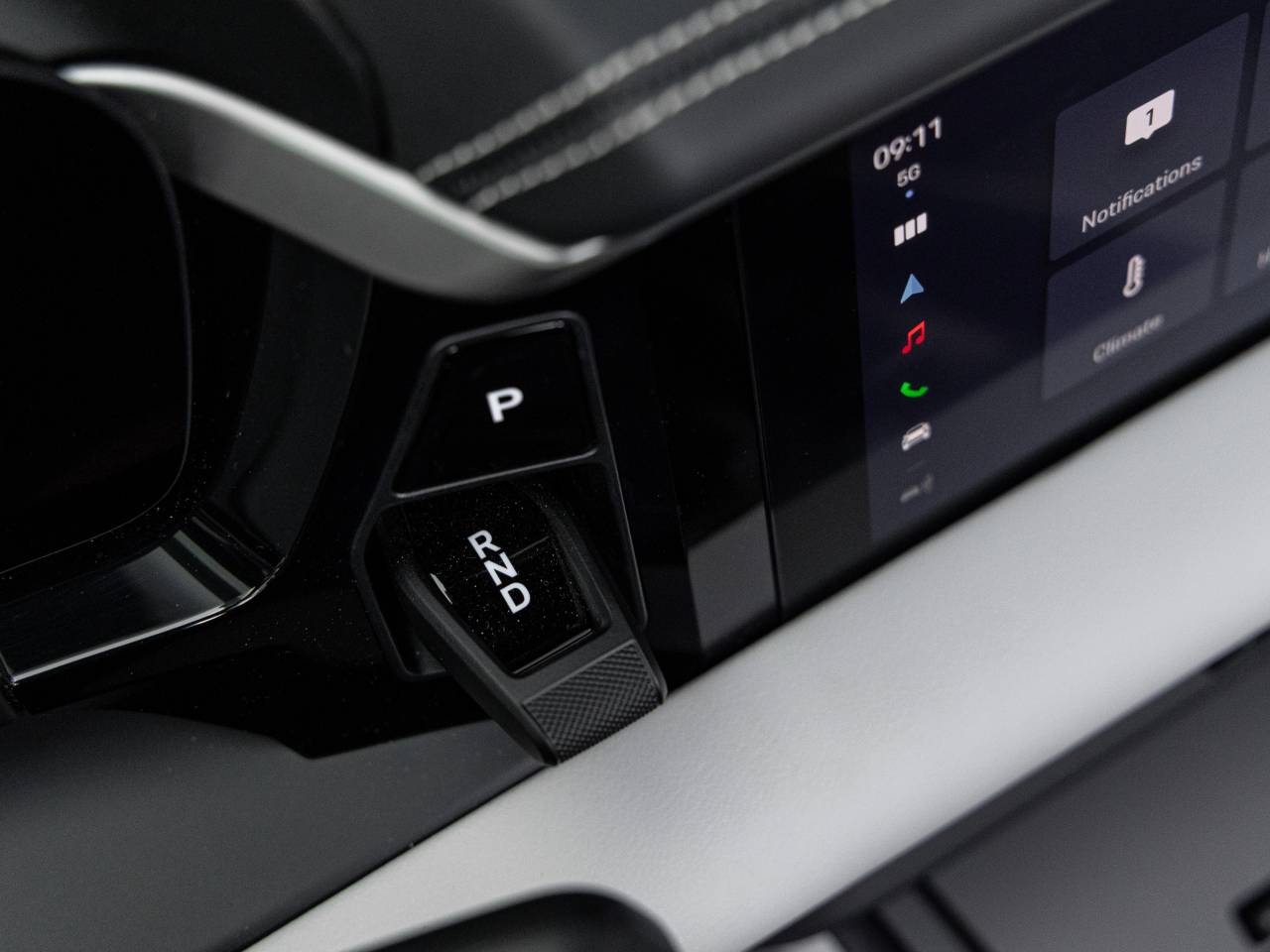 2025 Porsche Macan Macan Electric