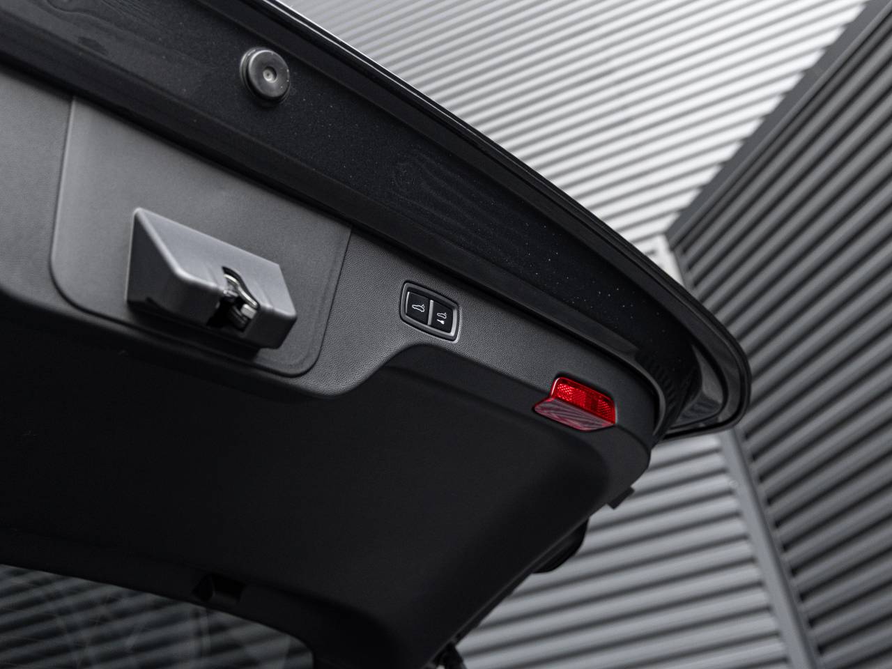 2025 Porsche Macan Macan Electric