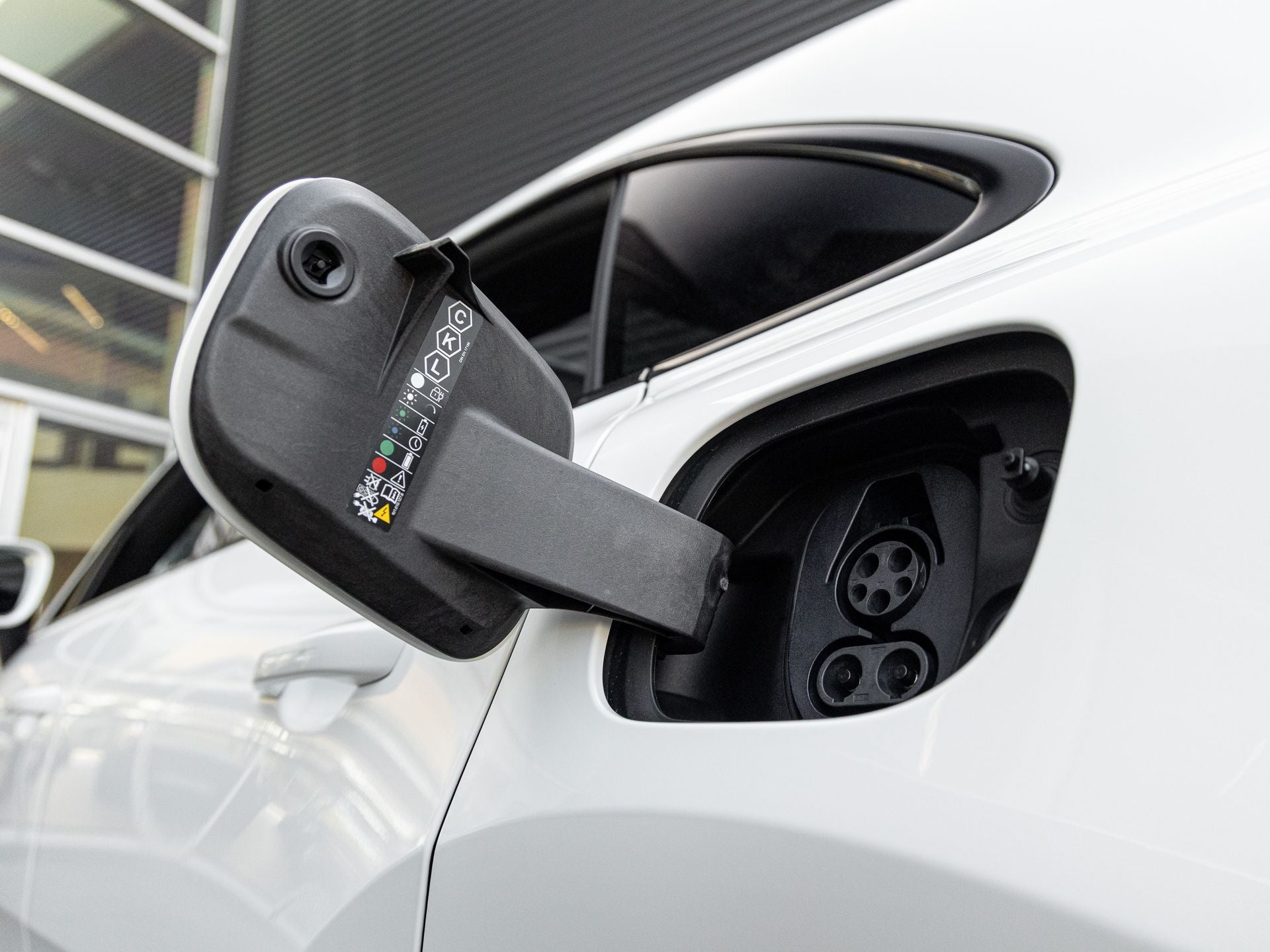 2026 Porsche Macan Electric