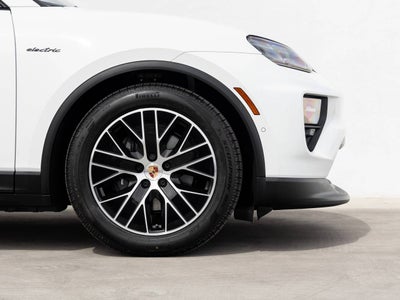 2026 Porsche Macan Electric