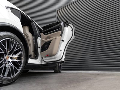 2026 Porsche Macan Electric