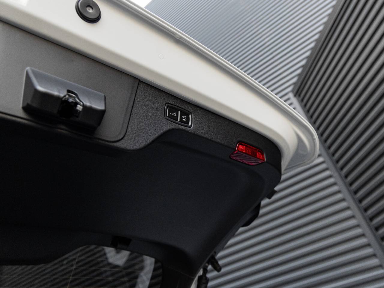 2026 Porsche Macan Electric