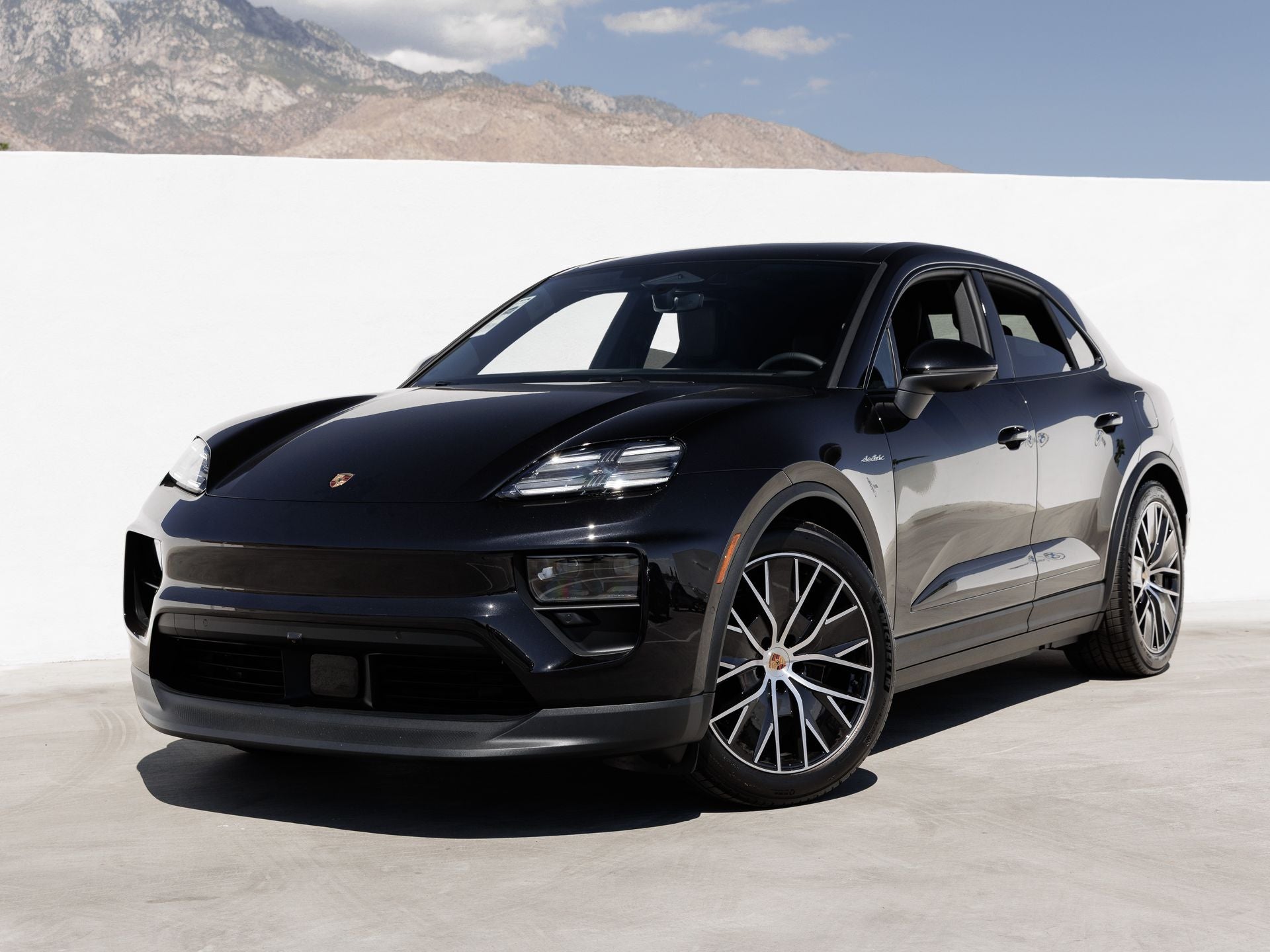 2026 Porsche Macan Electric Base