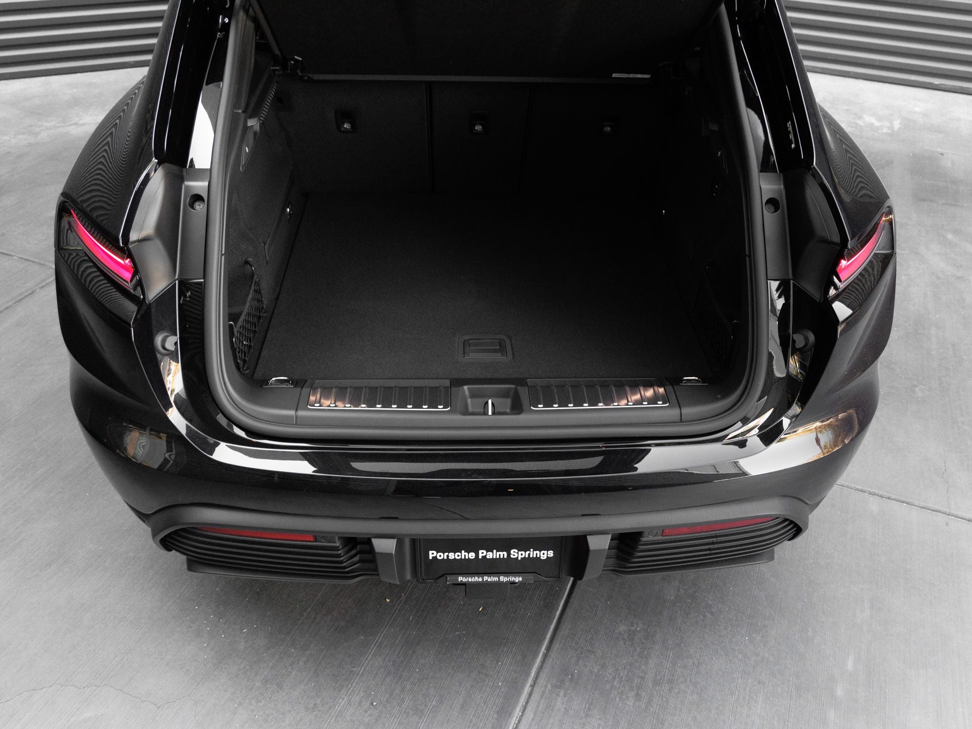 2026 Porsche Macan Electric Base