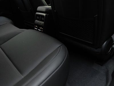 2026 Porsche Macan Electric Base