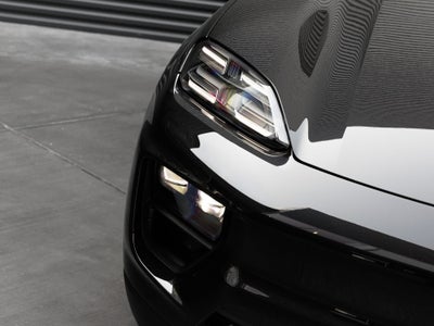 2026 Porsche Macan Electric Base