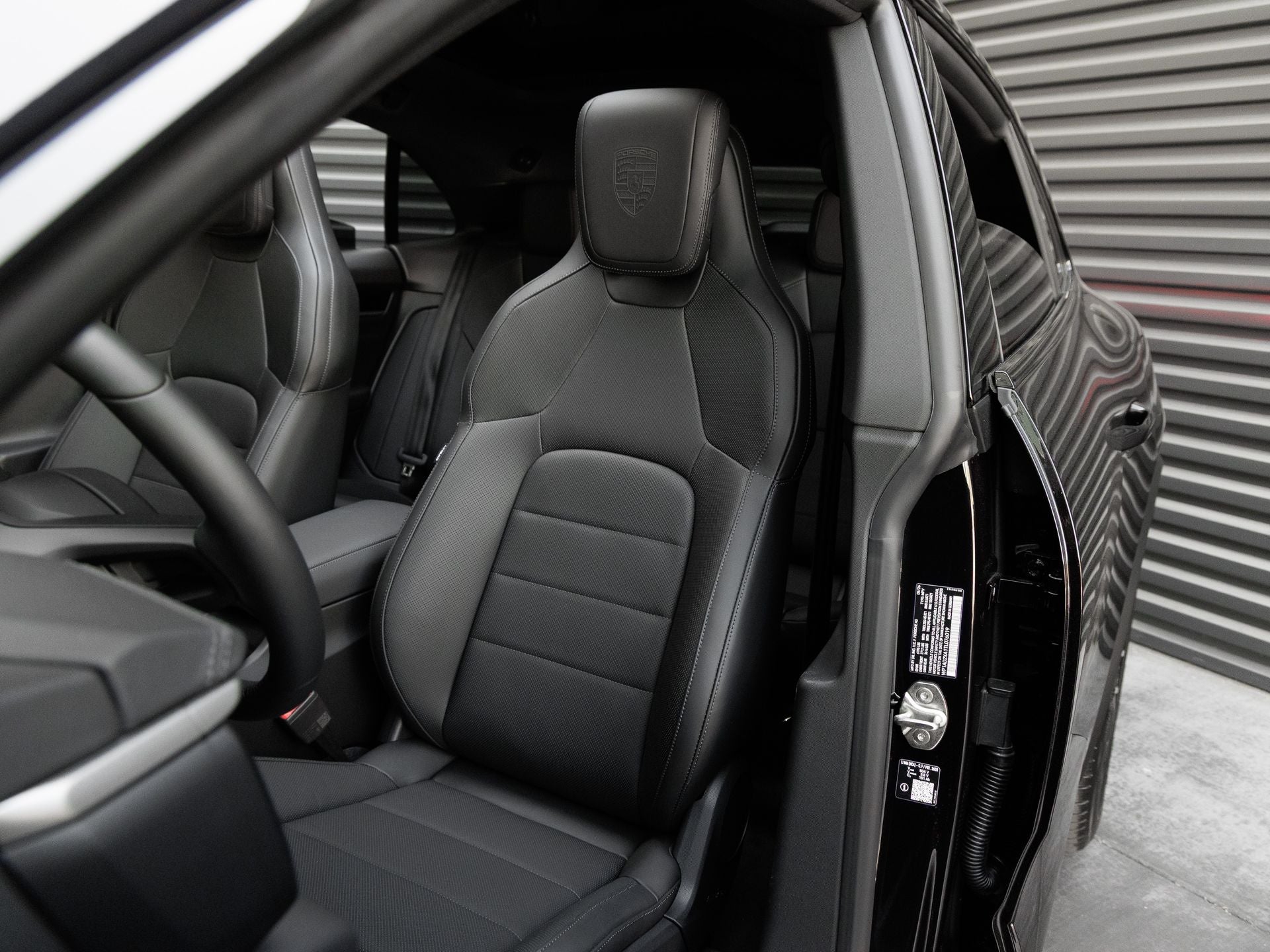 2026 Porsche Macan Electric Base