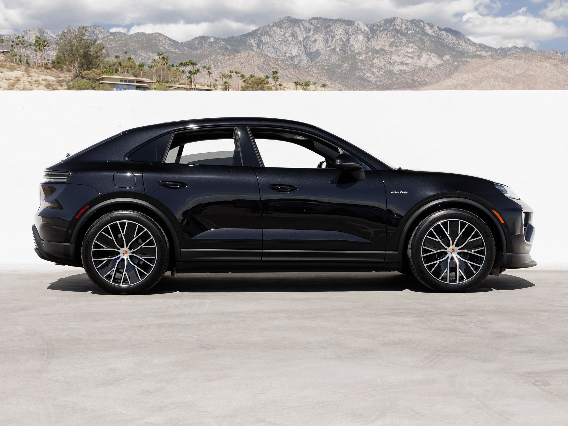 2026 Porsche Macan Electric Base