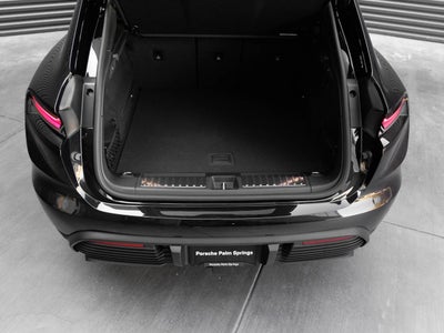 2026 Porsche Macan Macan Electric