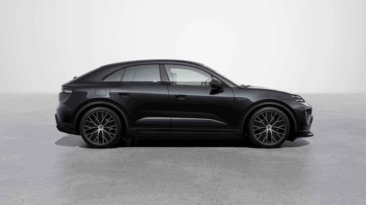 2026 Porsche Macan Macan Electric