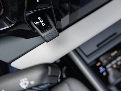 2026 Porsche Macan Electric