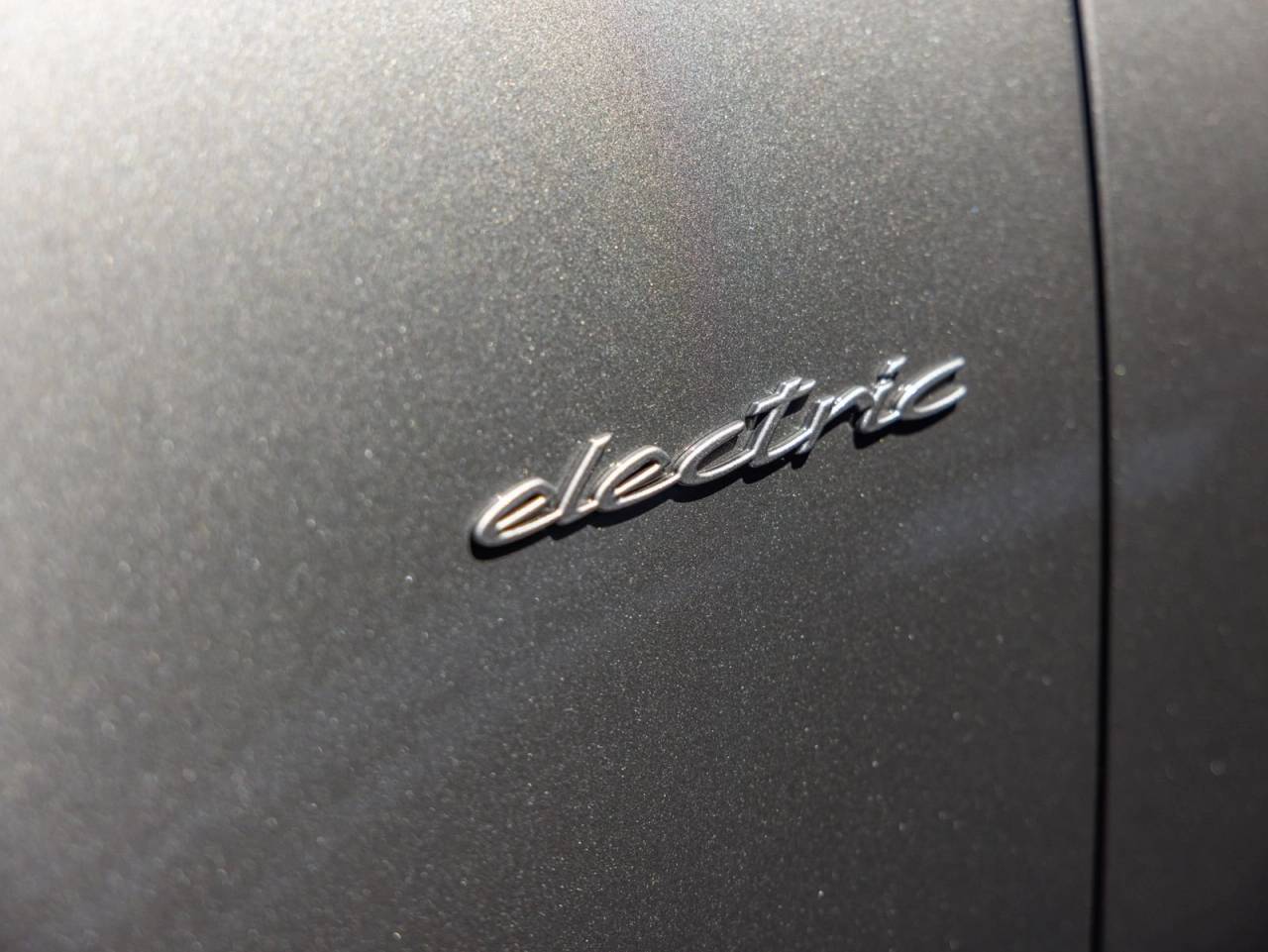 2026 Porsche Macan Macan Electric